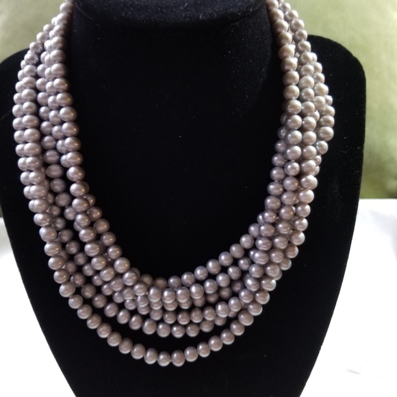 Grey Cultured Pearls - Picture 1 of 1